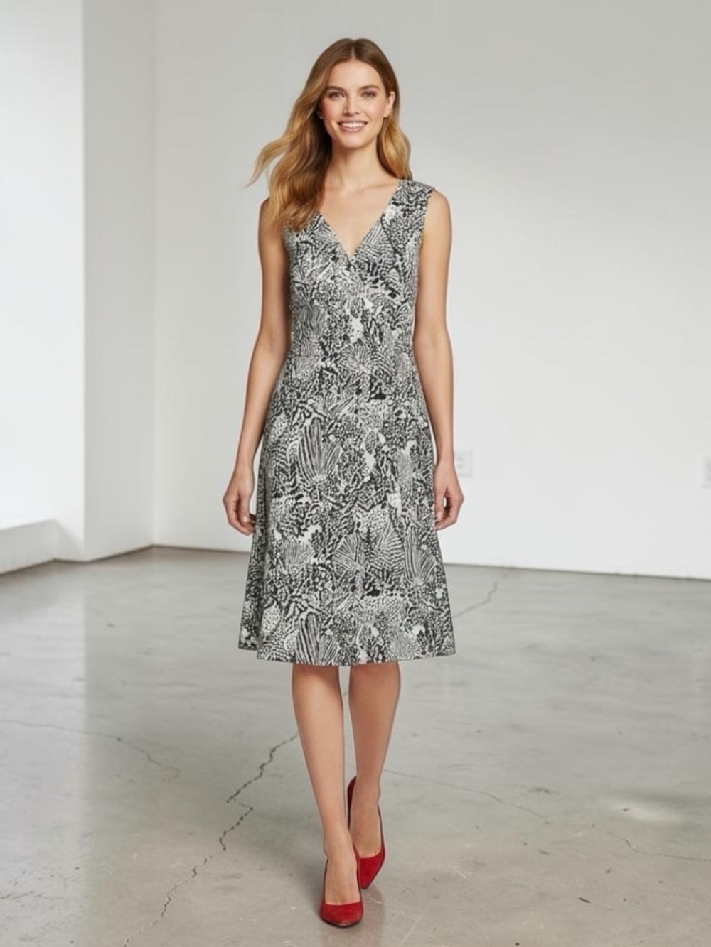 Marc Jacobs Printed Jersey Midi Dress with Pockets Black & White Size XS